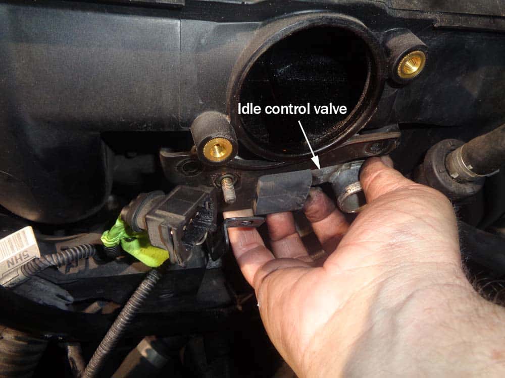 See B0285 repair manual